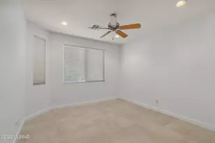 700 N Pebbles Ridge Dr, Green Valley, AZ 85614 - Photo 21