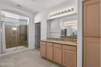 700 N Pebbles Ridge Drive, Green Valley, AZ 85614 - Photo 29