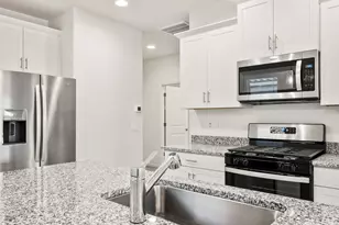 9807 N Summerstone Ave, Tucson, AZ 85743 - Photo 1