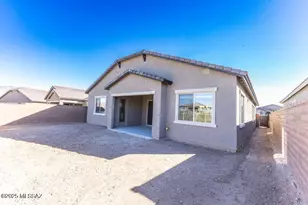 7916 S Orions Belt Dr, Tucson, AZ 85747 - Photo 5