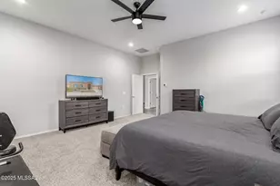 10298 N Desert Tea Dr, Marana, AZ 85653 - Photo 17