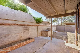 2412 E Warwick Vista, Tucson, AZ 85713 - Photo 21