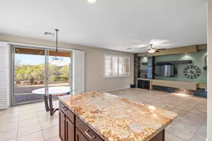 60368 E Arroyo Vista Dr, Oracle, AZ 85623 - Photo 9