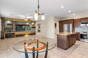 60368 E Arroyo Vista Dr, Oracle, AZ 85623 - Photo 7