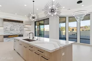 11961 N Mesquite Sunset Pl, Oro Valley, AZ 85742 - Photo 11