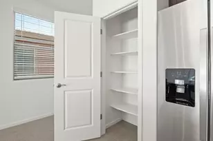 9787 N Summerstone Ave, Tucson, AZ 85743 - Photo 3