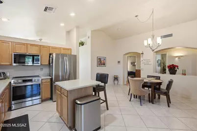 2363 E Wide View Court, Oro Valley, AZ 85755 - Photo 9