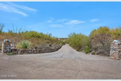 5190 N Camino Esplendora, Tucson, AZ 85718 - Photo 3