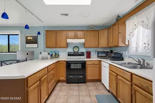 5190 N Camino Esplendora, Tucson, AZ 85718 - Photo 33