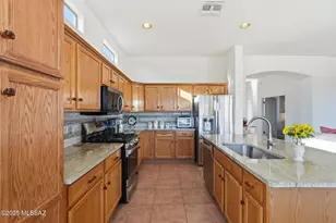 5043 S Paseo Sin Oblea, Green Valley, AZ 85622 - Photo 7