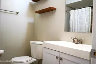 7465 E 20th St, Tucson, AZ 85710 - Photo 23