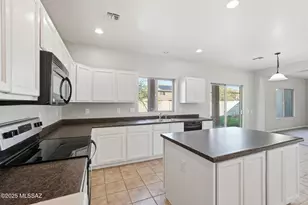 33728 S Colony Dr, Red Rock, AZ 85145 - Photo 15