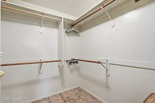 575 W Via Rosaldo, Green Valley, AZ 85614 - Photo 27