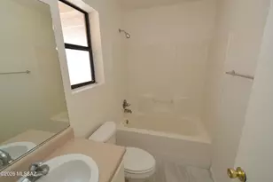 450 E Wilcox Ln, Tucson, AZ 85705 - Photo 7