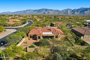 12687 N Red Eagle Dr, Oro Valley, AZ 85755 - Photo 3