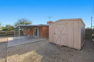 7901 E 19th Pl, Tucson, AZ 85710 - Photo 37