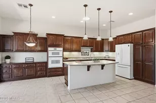 37303 S Vista Park Dr, Saddlebrooke, AZ 85739 - Photo 15