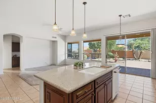 37303 S Vista Park Dr, Saddlebrooke, AZ 85739 - Photo 17