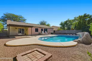 8667 N Golden Moon Way, Tucson, AZ 85743 - Photo 33
