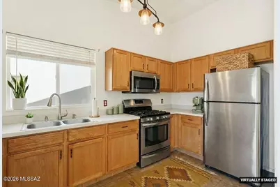 8667 N Golden Moon Way, Tucson, AZ 85743 - Photo 9