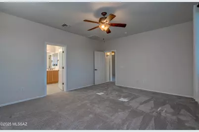 8592 N Western Juniper Terrace, Tucson, AZ 85743 - Photo 21