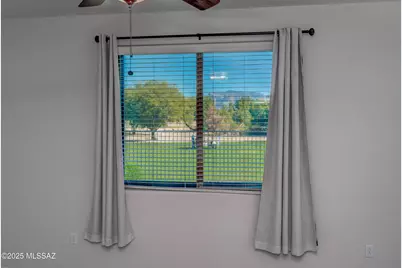 8592 N Western Juniper Terrace, Tucson, AZ 85743 - Photo 23