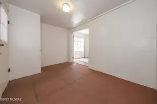 116 N Martin Ave, Tucson, AZ 85719 - Photo 17