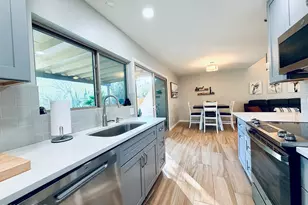 2871 W St Tropaz Ave, Tucson, AZ 85713 - Photo 9