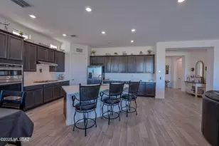 10843 N Cactus Point Dr, Tucson, AZ 85742 - Photo 3