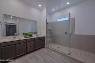 10843 N Cactus Point Dr, Tucson, AZ 85742 - Photo 19