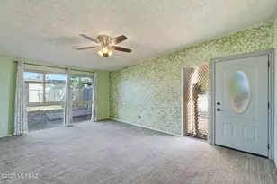 9571 E 33rd St, Tucson, AZ 85748 - Photo 3