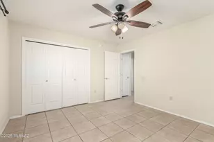 4792 S Meadow Ridge Dr, Green Valley, AZ 85622 - Photo 17