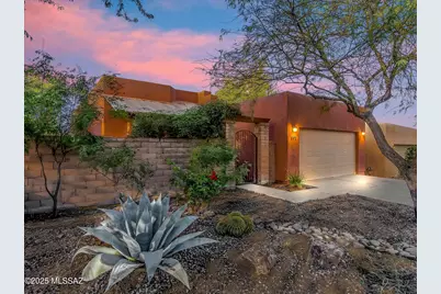 112 S Happy Valley Saddle Drive, Tucson, AZ 85748 - Photo 1