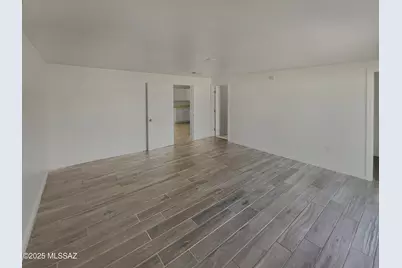 802 W Tipton Drive, Tucson, AZ 85705 - Photo 15