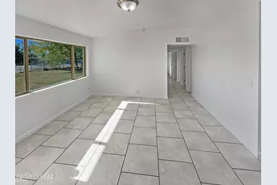 802 W Tipton Drive, Tucson, AZ 85705 - Photo 3