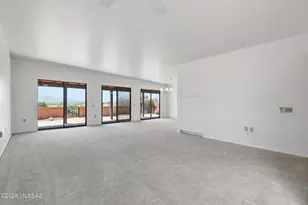 937 W Desert Hills Dr, Green Valley, AZ 85622 - Photo 7