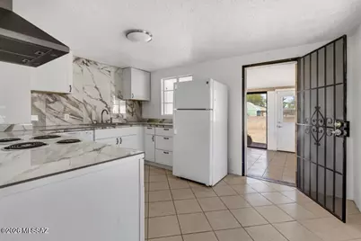 2723 N Richey Boulevard, Tucson, AZ 85716 - Photo 13