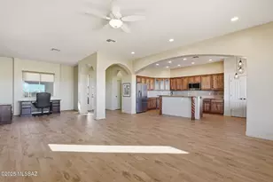 1890 W Acacia Bluffs Dr, Green Valley, AZ 85622 - Photo 5