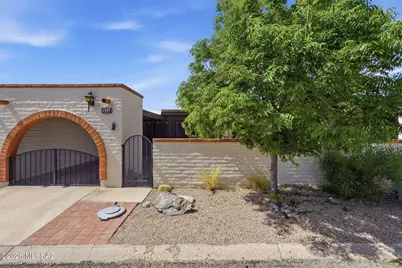 1407 Placita Apache, Green Valley, AZ 85622 - Photo 9