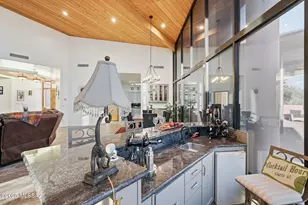 2855 W Lambert Ln, Tucson, AZ 85742 - Photo 9