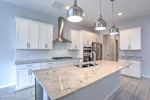 13213 Chiracahua Peak Dr, Oro Valley, AZ 85755 - Photo 3