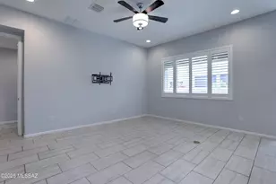 13213 Chiracahua Peak Dr, Oro Valley, AZ 85755 - Photo 9