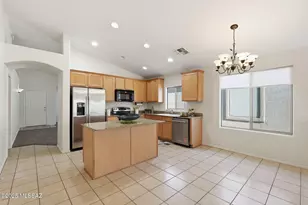 5479 W Silent Dove Way, Marana, AZ 85653 - Photo 3