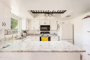 2271 Orchid Dr, Sierra Vista, AZ 85635 - Photo 11