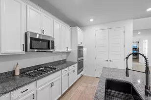 8166 S Soltero Mine Dr, Tucson, AZ 85747 - Photo 19