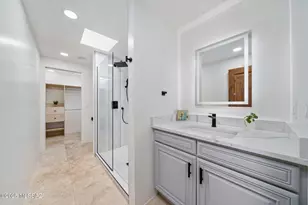 5775 N Campbell Ave, Tucson, AZ 85718 - Photo 41