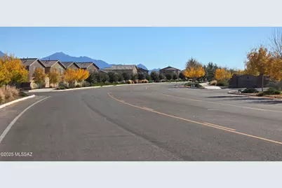 737 W Calle El Teclado, Sahuarita, AZ 85629 - Photo 35