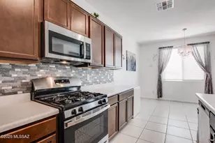 21925 E Thunderhead Dr, Red Rock, AZ 85145 - Photo 15