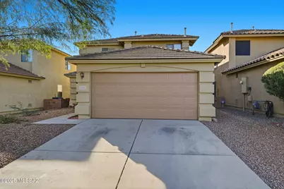 341 W Amber Hawk Court, Green Valley, AZ 85614 - Photo 1