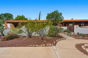 364 S Paseo Lobo, Green Valley, AZ 85614 - Photo 1